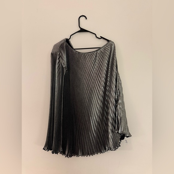 Lidee Dress - Picture 2 of 4